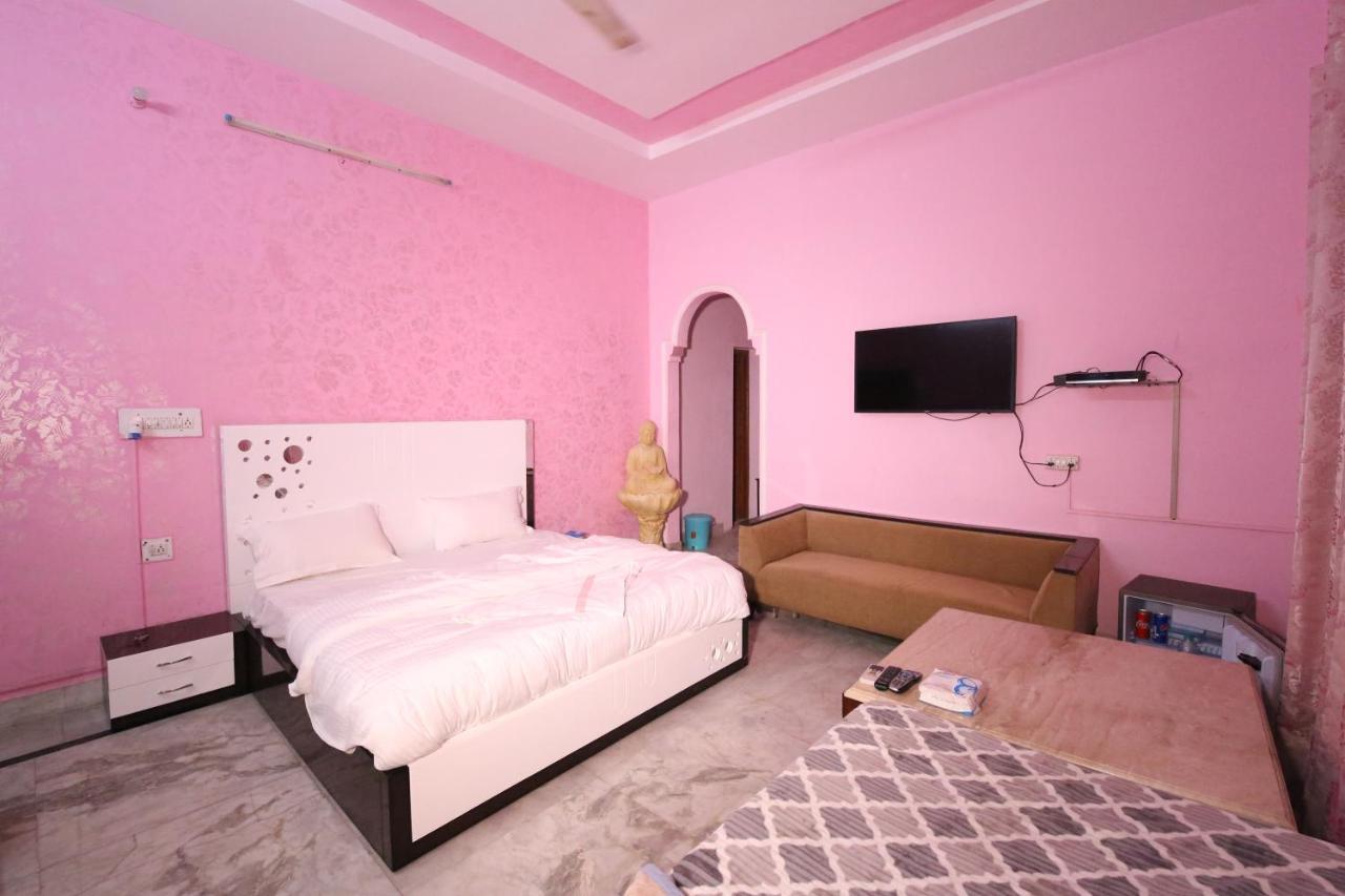 The Karnal Resort Екстер'єр фото