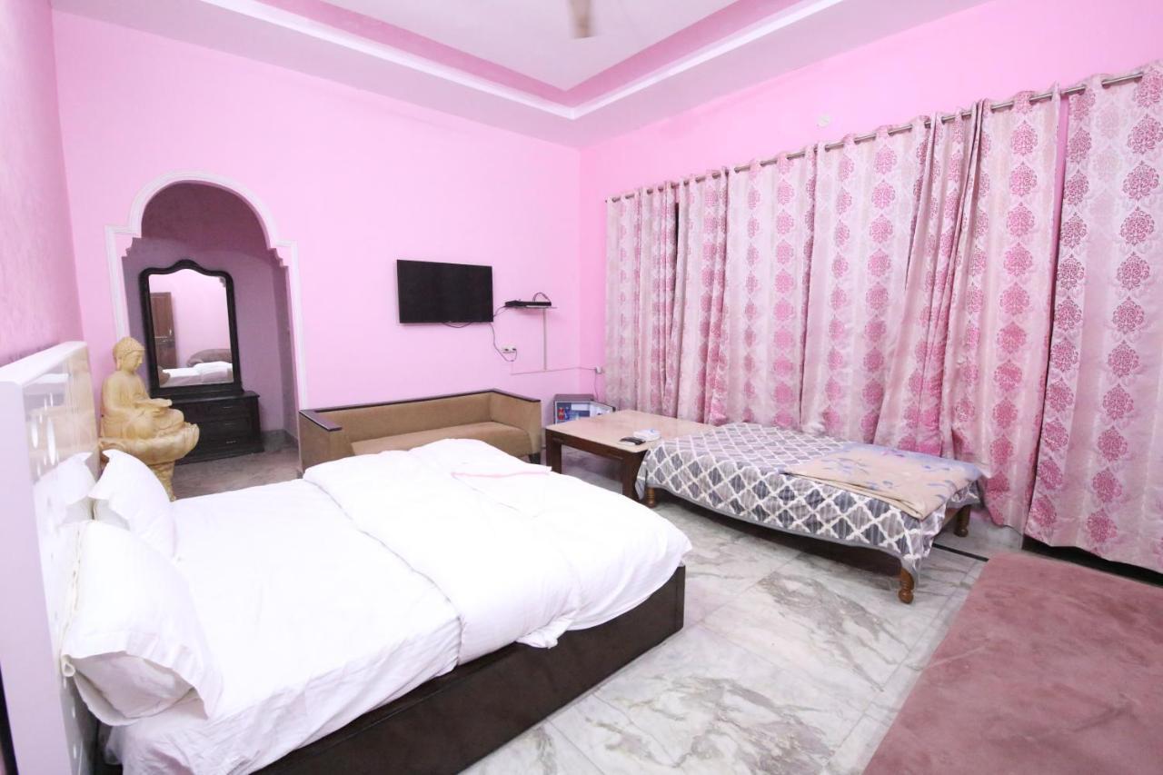 The Karnal Resort Екстер'єр фото